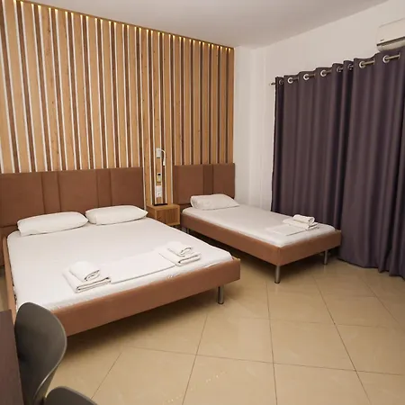 Hotel Piazza Sarande
