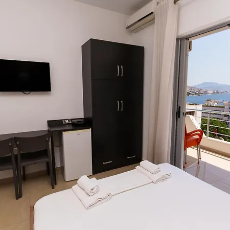 Hotel Piazza Sarande